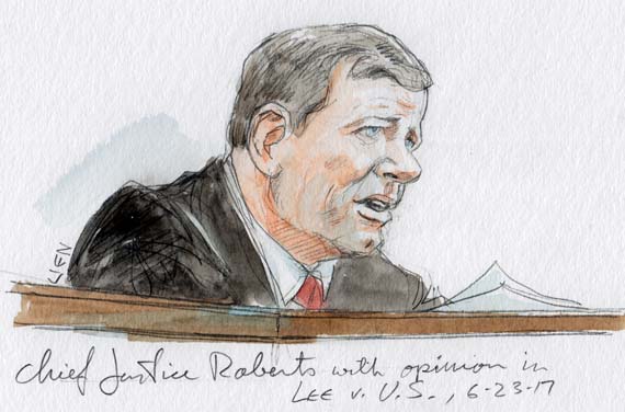 Supreme Court Chief Justice Roberts stresses need for judicial independence