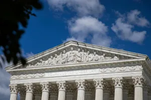 Supreme Court revives excessive force suit against officer in deadly Houston-area traffic stop