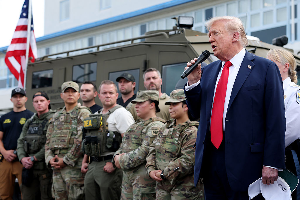 President Donald Trump visits the U.S. Park Police Anacostia Operations Facility on August 21, 2025 in Washington, DC. The Trump administration has deployed federal officers and the National Guard to the District in order to place the DC Metropolitan Police Department under federal control and assist in crime prevention in the nation's capital.