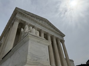 Court to hear argument on claim of racial discrimination in jury selection